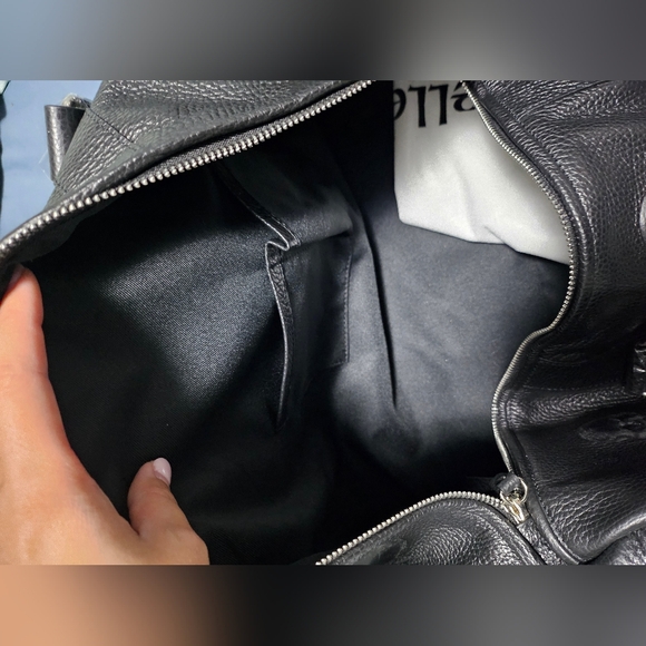 Io Pelle Italia Genuie Leather Skull Duffle Bag - Picture 5 of 7